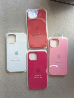 Funda silcase iphone 15 en internet