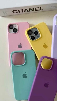 Funda silcase iphone 15 - comprar online