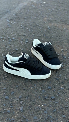 PUMA SUEDE XL NEGRA Y BEIGE G5