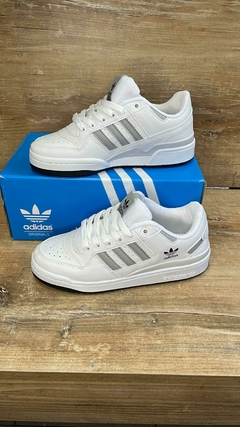 ADIDAS FORUM BLANCAS CON GRIS - comprar online