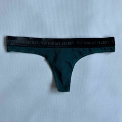 Less Victoria's Secret - comprar online