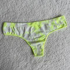 Less Pink en internet
