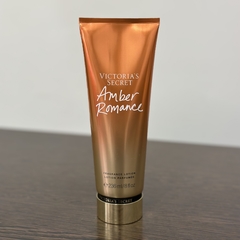 Crema VS Amber Romance