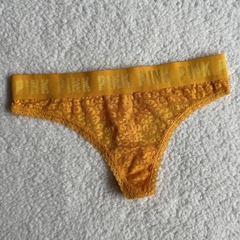 Less Pink - comprar online