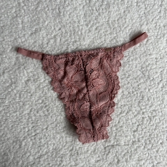 Less Pink - comprar online