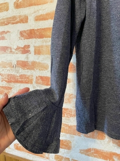 Imagem do Blusa azul brilho G