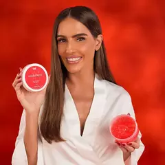 Esfoliante Íntimo com Óleo de Amêndoas e D-Pantenol 150ml Coleção Deborah Secco e Intt