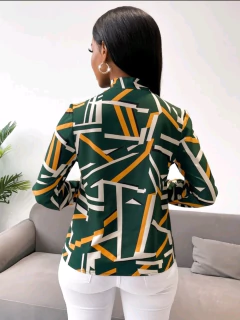 Blusa Geometric de Manga Farol