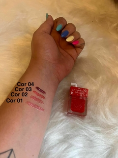 Brilho Labial Suco Lua e Neve - comprar online