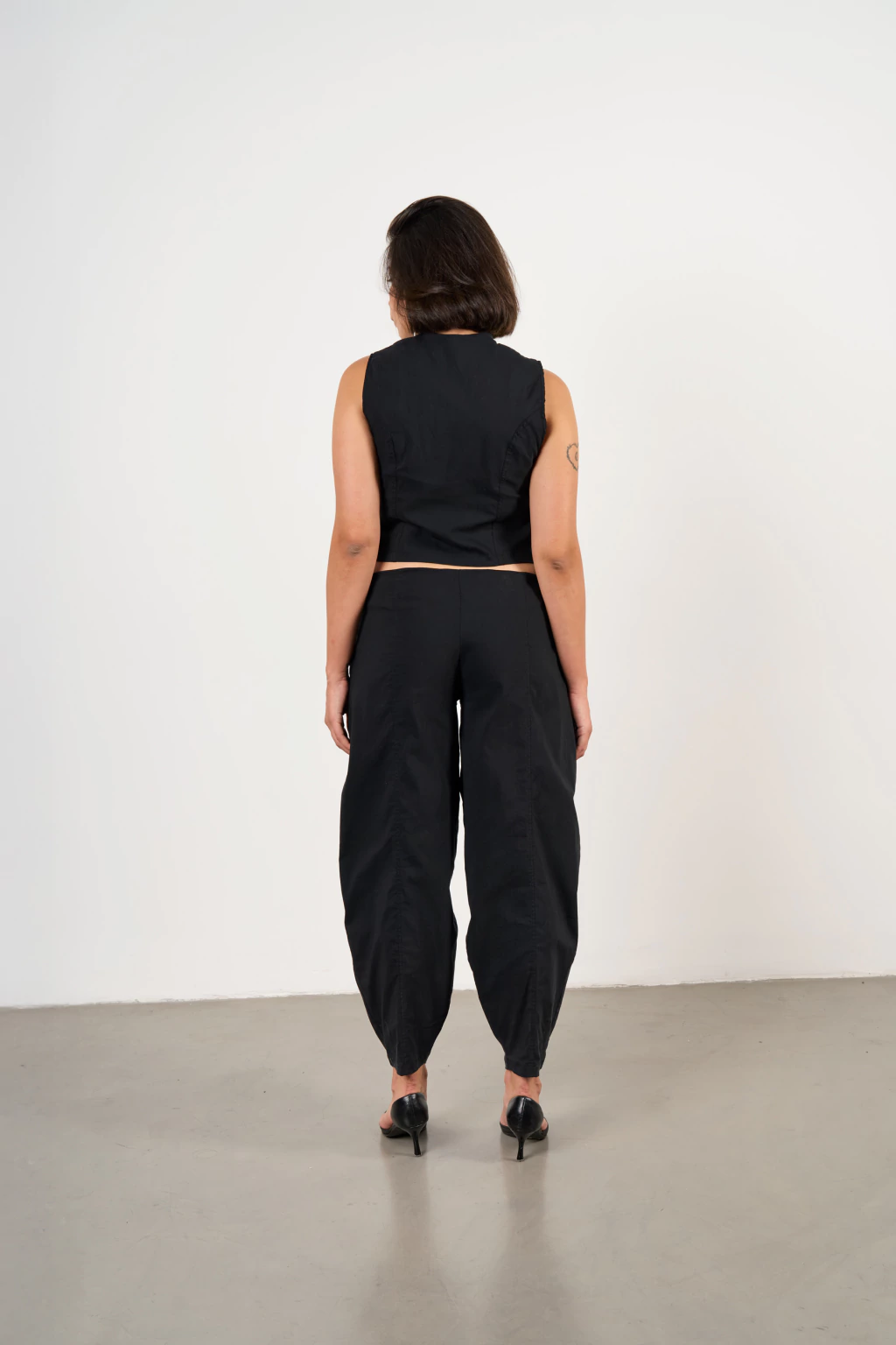 Pantalon Asia Negro
