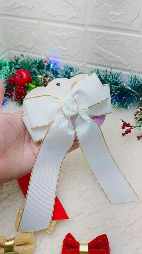 Laço Ponta Dupla Dourado