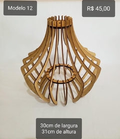 Imagem do Lustre Decorativo em MDF – Design Moderno para Ambientes Aconchegantes