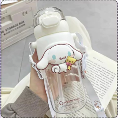 Botella Infantil Personajes Japoneses 600 ML BLANCA - comprar online