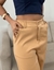 Imagem do Pantalona Bea em Alfaiataria