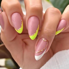 Unhas Postiças na internet