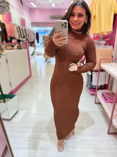 Vestido longo Kardashian telha