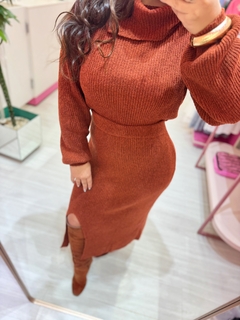 Conjunto mouse saia e blusa Ana telha na internet