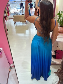 Vestido longo alcinha plissado azul - Diamante Rose | Moda feminina Esteio | Loja de roupas feminina