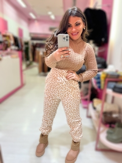 Conjunto moletom apeluciado onça - Diamante Rose | Moda feminina Esteio | Loja de roupas feminina