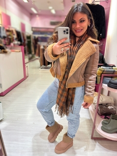 Jaqueta apeluciada Amanda marrom - comprar online