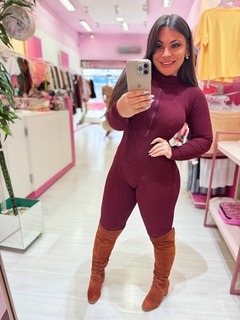 Macação trico Amanda vinho - comprar online