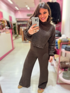 Conjunto mousse Aurora marrom - comprar online