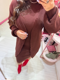Conjunto vestido e cardigan marron - comprar online