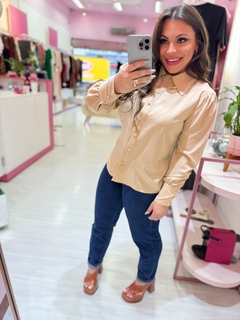 Camisa botões forrados SELINNA bege - loja online