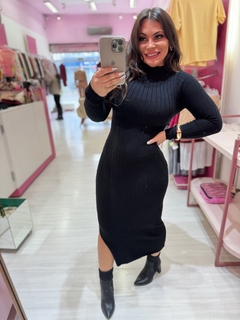 Vestido longo fenda básico