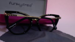 Armazon Agatado FunkyFred Negro - comprar en línea