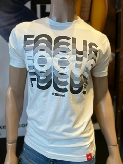 Remera Focus