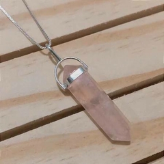 Cordão com pedra natural Quartzo Rosa em prata 925 - comprar online