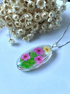 Cordão Orgonite Flores com 45cm em Prata 925. - comprar online