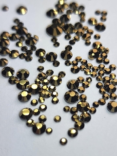 CRISTAL ORO METALIZADO MIX 1440 pcs