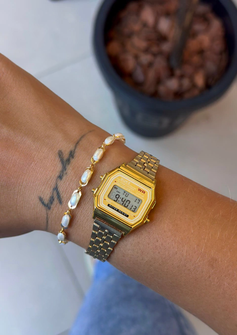 Relógio Casio Mini Dourado