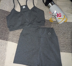 Conjunto top+short