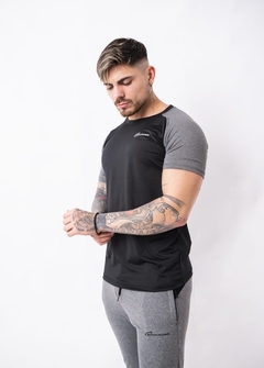 Remera lycra - tienda online