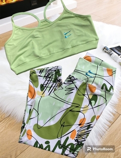 Conjunto capri +top en internet