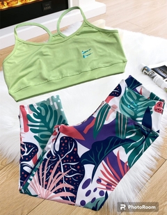 Conjunto capri +top