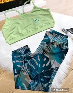 Conjunto capri +top