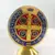 MEDALHÃO SÃO BENTO PARA CARRO DOURADO (1 unidade ) na internet