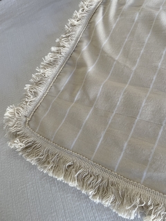 Camino de mesa tusor rayado con flecos - RUNNA DECO