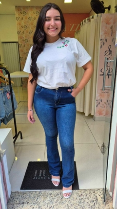 Calça Flare Jeans Escura Lisa - comprar online