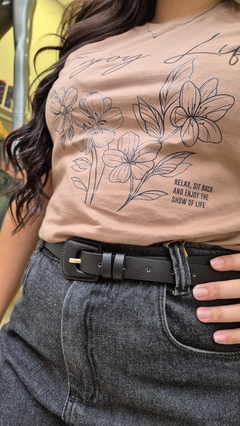 T-shirt Marrom Mink Estampa Enjoy Life - comprar online