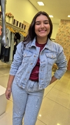 Jaqueta Jeans Claro Marmorizado Botões Prata - comprar online