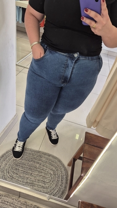 Calça Skinny Jeans Médio Plus Size - comprar online