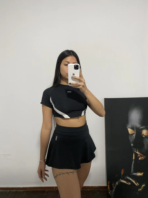Short pollera Alison