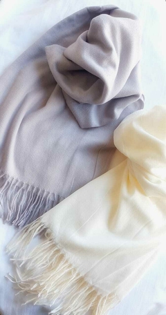 Pashmina Palermo en internet