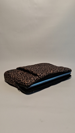 Funda Porta Notebook - GRITA Básicos