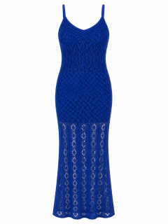 Vestido Longo em Tricô Vazado Azul Royal Mare Mio visto de frente, confeccionado em tricô vazado com modelagem longa e elegante.